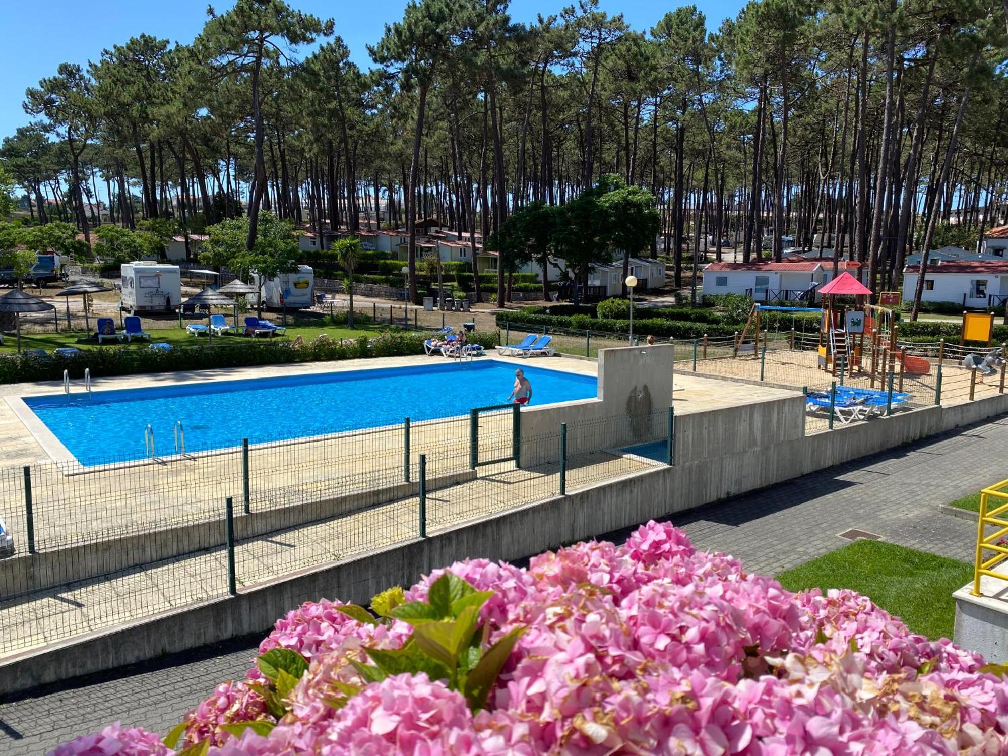 Parque De Campismo Orbitur Valado Hotel Nazaré Eksteriør billede
